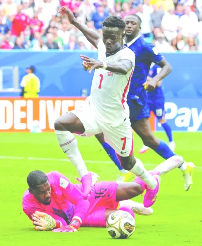 England outlasts France in unusual high-scoring game for World Cup 3rd place